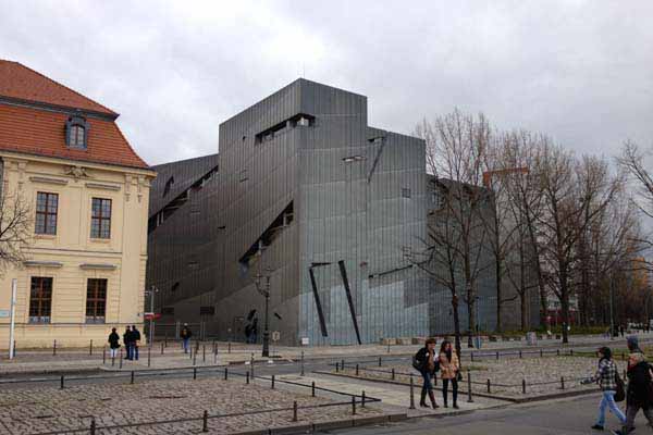 Daniel Libeskind, Jewish Museum Berlin, Berlino, Germania - Immagine © vitruvio.ch