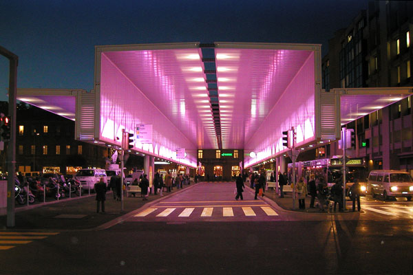 Mario Botta Pensilina TPL, Lugano, Svizzera - Immagine © vitruvio.ch