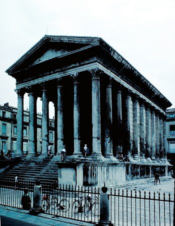 Maison Carrée